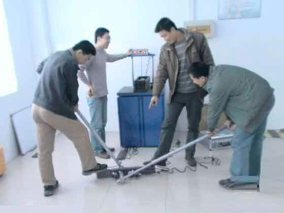 �ߏ�(qi��ng)��˨������ϵ��(sh��)�y���x