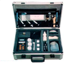 �������A�������ٜy(c��)���x