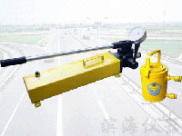 �^�U�^�����ܙz�y�x